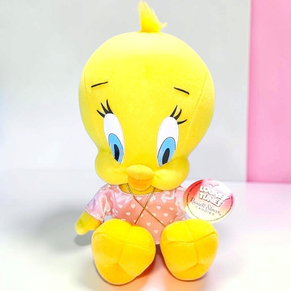 VTG Tweety Bird Russell Stover Candies 1998 Looney Tunes Plush Heart Shirt Toy